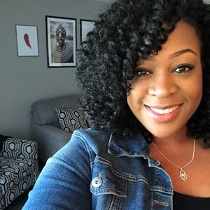 Meet your Posher, Camille